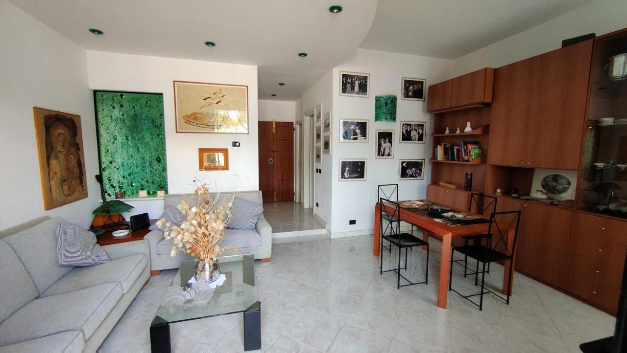 Un Balcone In Pineta Apartment Fezzano  Exterior photo