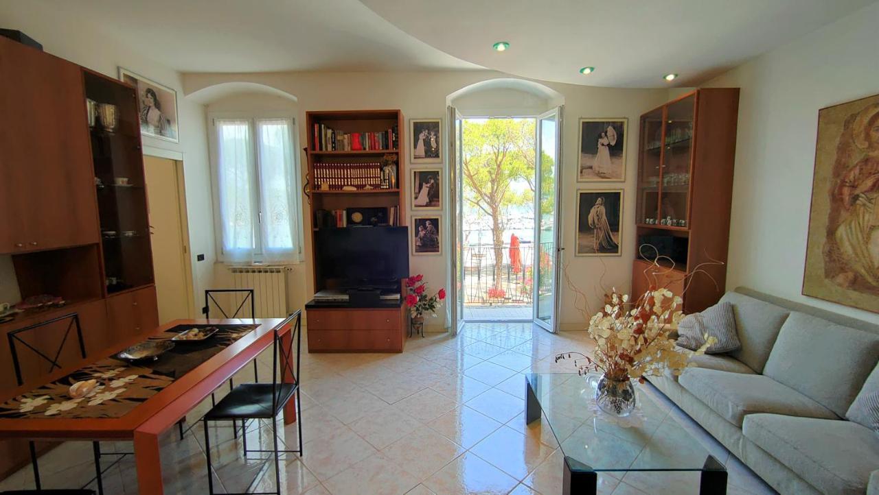 Un Balcone In Pineta Apartment Fezzano  Exterior photo